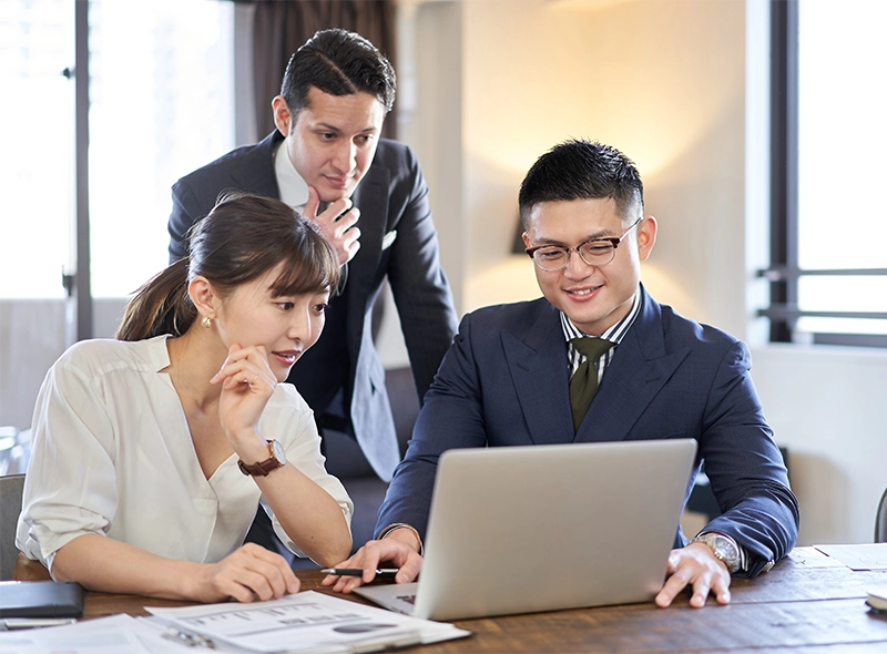 No-Code vs Low-Code CLM Workflows Header Banner