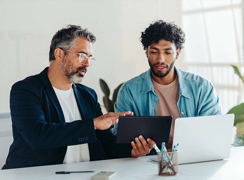 IT Contract Negotiation Header Banner