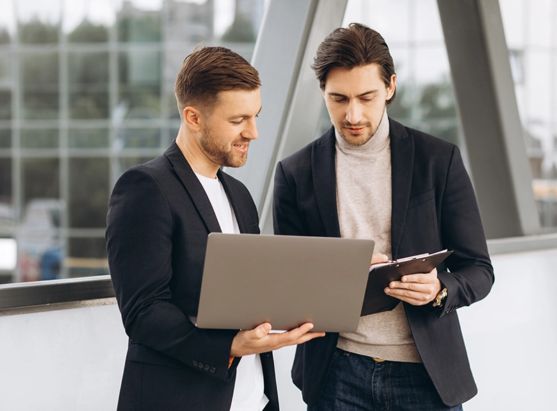 Pre-signature Contract Management Header Banner