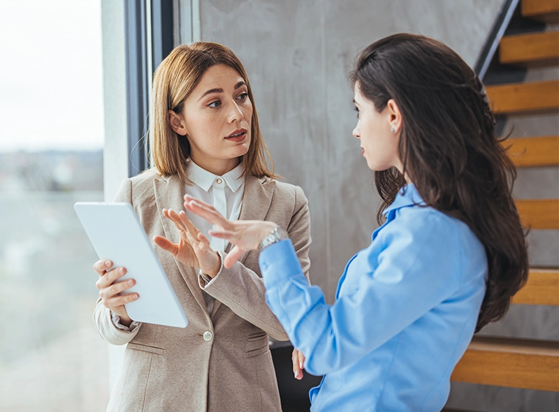 Contract Tracking Software Header Banner